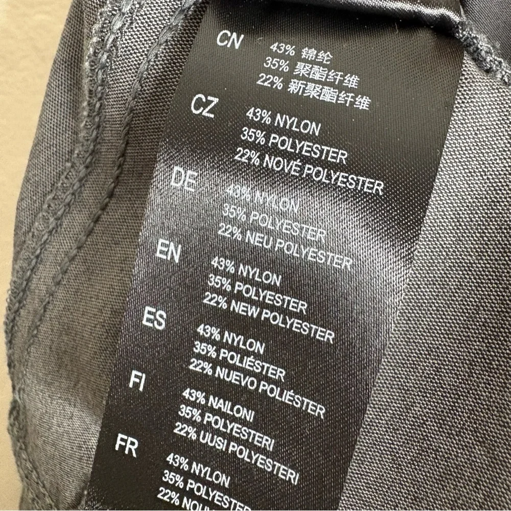 Kuhl Trekr Shorts Charcoal Gray 8” Hiking Outdoor Stretch Women’s Size 14 - Picture 9 of 11